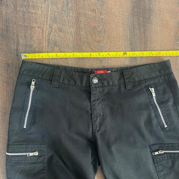 dickies low rise cargo pants with zipper detailing - Picture 4 of 4